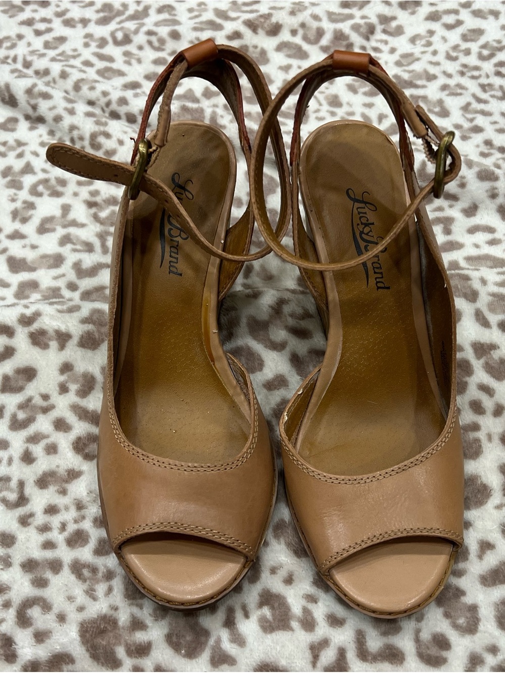 Lucky Brand Women's Tan Leather Peep-Toe Slingbacks